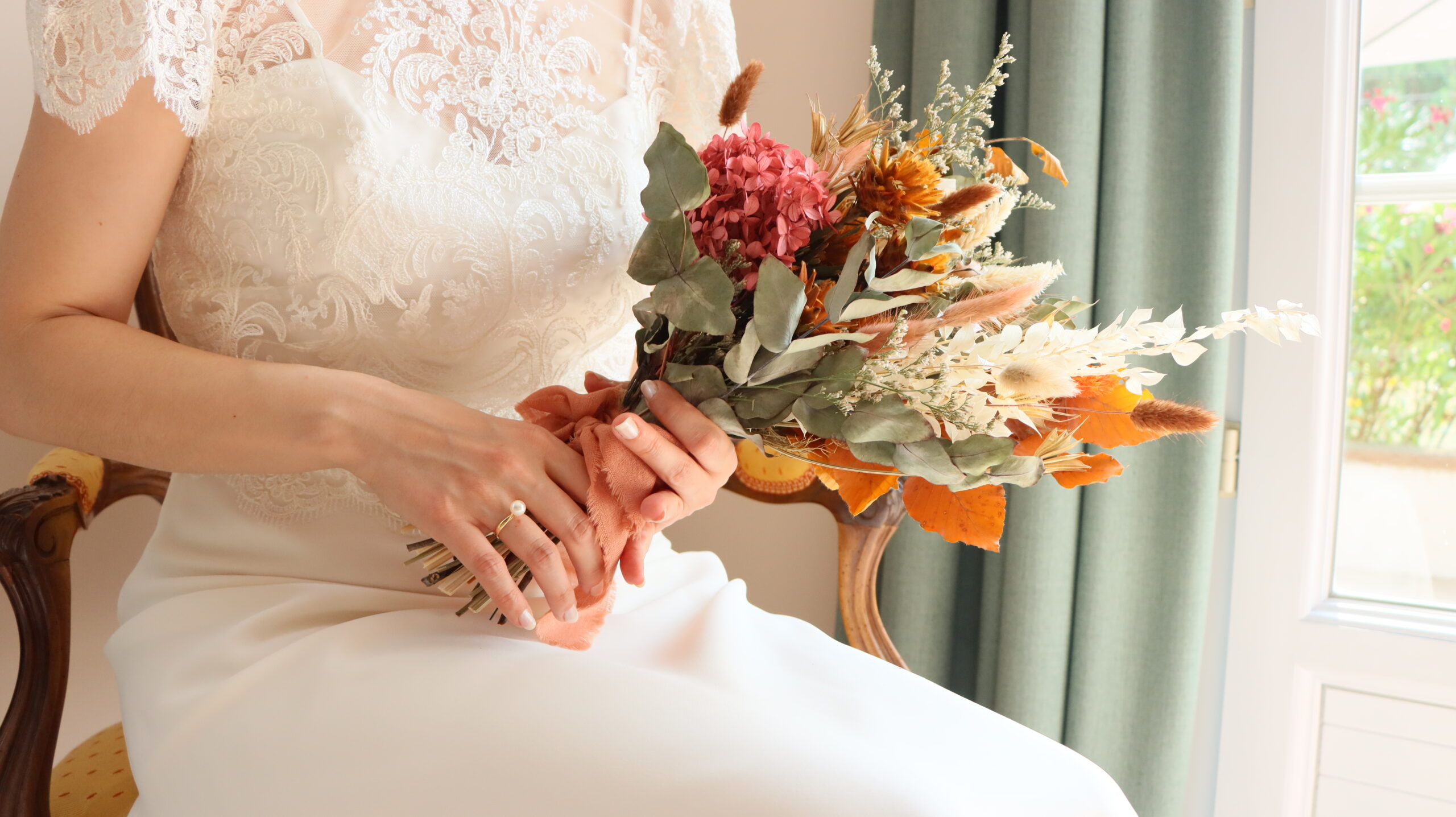Labo sauvage Fleuriste mariage Casson Nantes mariage bouquet fleurs séchées