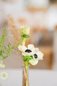 Mariage Printanier Ck traiteur chateau du deffray Labo sauvage fleuriste