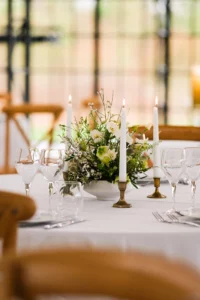 Mariage Printanier Ck traiteur chateau du deffray Labo sauvage fleuriste