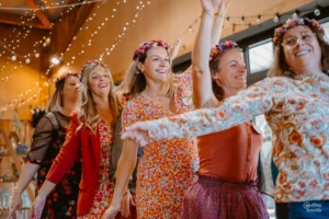 Collectif LOVE & CRUSH Mariage bohème 2024 nantes Guérande