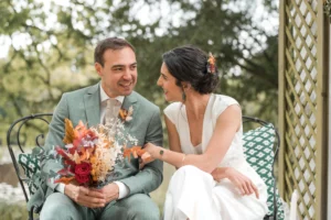 Labo Sauvage fleuriste mariage nantes casson mariage fleurs séchées colorées Pordor