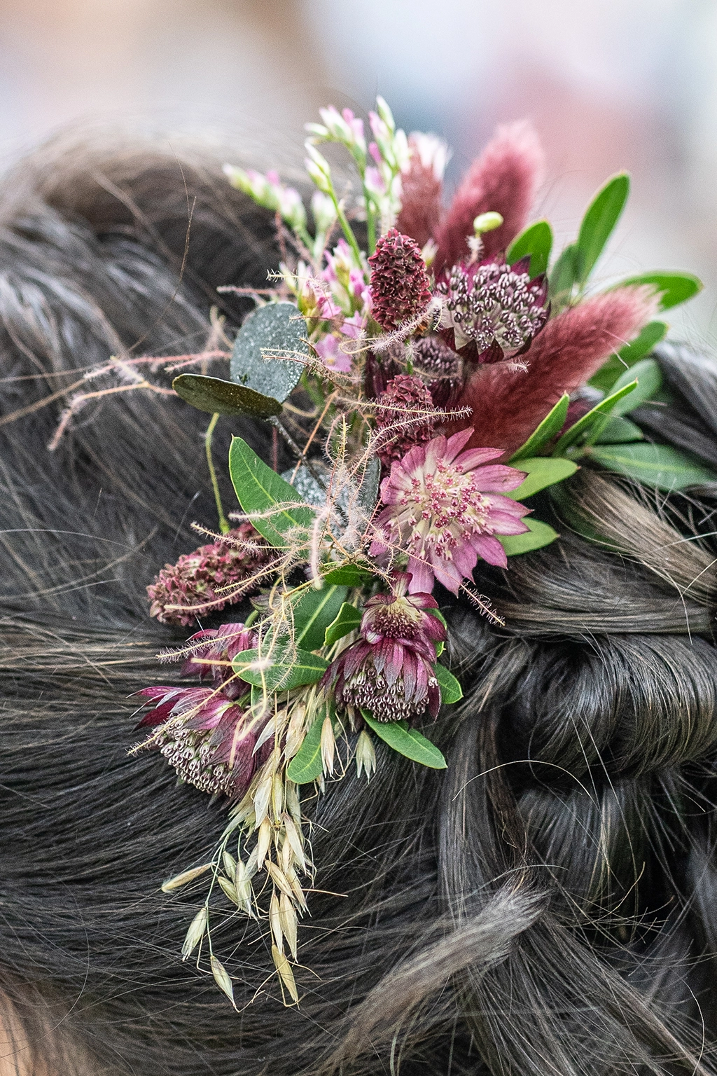 Atelier Labo Sauvage fleuriste mariage fleurs fraiche Nantes Nort-sur-Erdre Casson Mariage simplicité teintes bordeaux