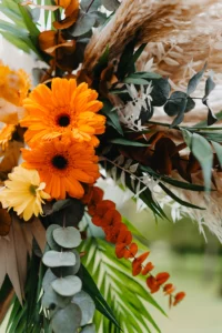Atelier Labo Sauvage fleuriste mariage fleurs fraiche Nantes Nort-sur-Erdre Casson Mariage coloré pep's